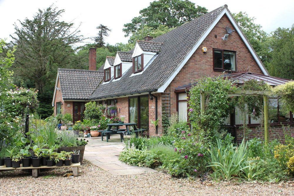 Drinkstone Park Bed And Breakfast Exterior photo